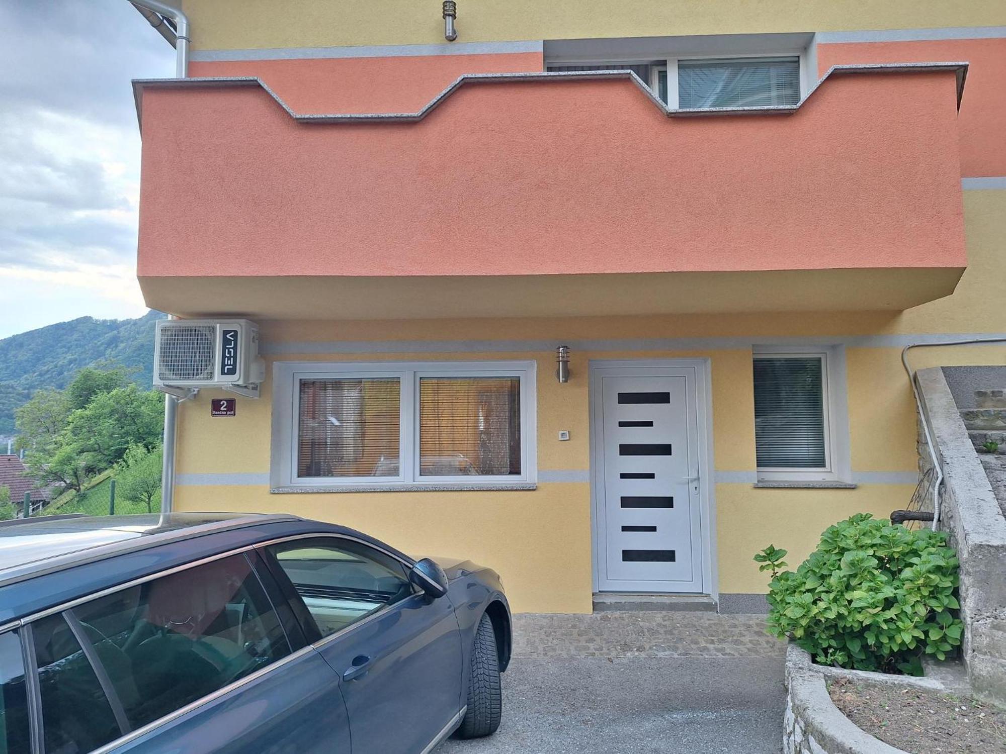 Apartment Belka Jesenice Exterior photo